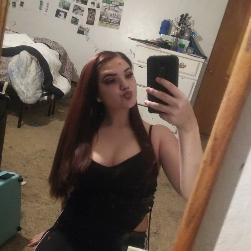 Meet your Posher, Nikki